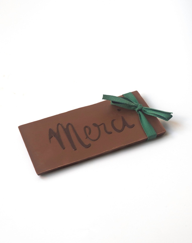 MJC tablette merci chocolat lait.jpg