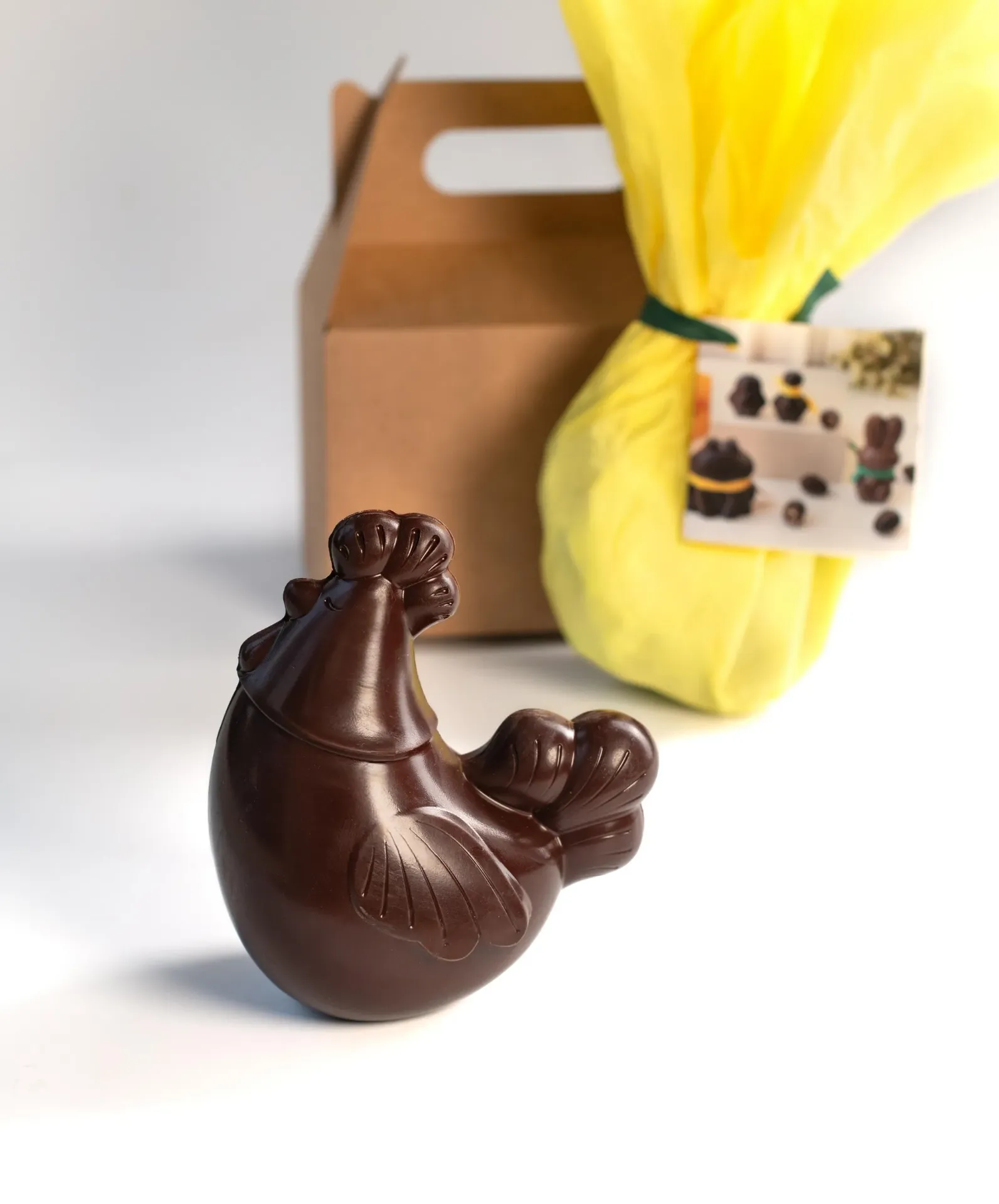 [POUPAQNOI] Poule de Pâques en chocolat noir