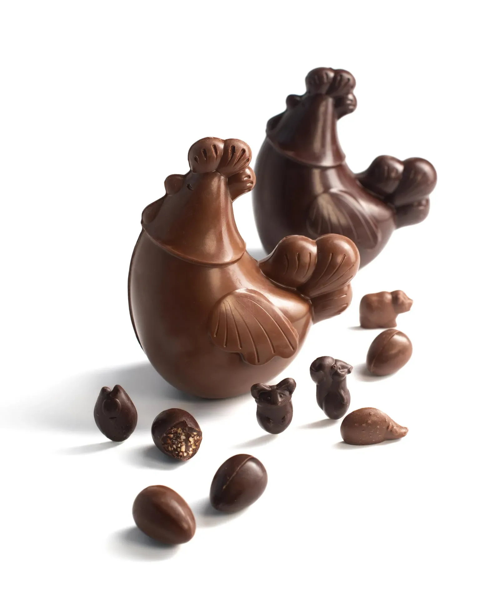 Poule surprise en chocolat noir