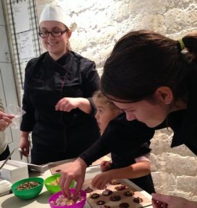 Atelier création de chocolat