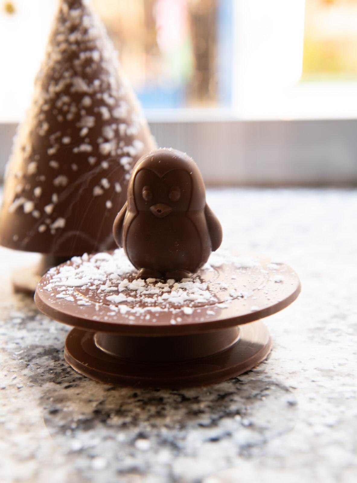 Noel 2023 Pingouin sapins lait